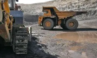 چادرملو با کرونا تعطیل نمی شود