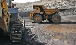 چادرملو با کرونا تعطیل نمی شود