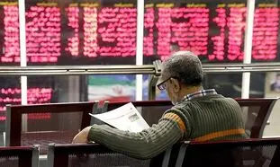 خروج سرمایه یک همتی از بازار بورس