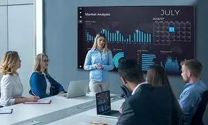 ریلوک 15 ساله شد