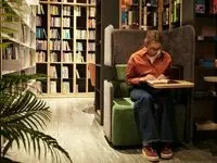 کتابفروشی‌ها چگونه به پاتوق فرهنگی تبدیل شدند؟