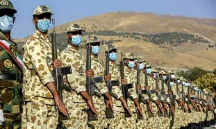 افزایش حقوق سربازان بعد از سیلی جنجالی