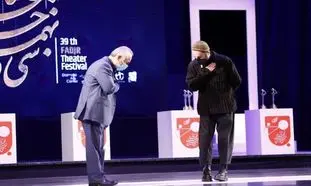 استایل نوید محمد زاده در جشنواره فیلم فجر و 6  پیام اعتراضی آن + تصاویر