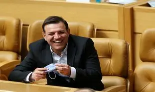 4 نکته درباره شهاب الدین عزیزی خادم که باید بدانید