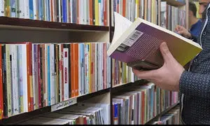 افتتاح کتابفروشی نشر چشمه در رشت