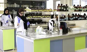 آشنایی با لابراتوار مهردارو در ۱۱ نکته