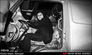 جولان یک زن راننده با هیولای‌ 18 چرخ در جاده های ایران + تصاویر
