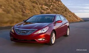هیوندای سوناتا YF ؛ کره‌ای جذابی که با 5 ایراد آن باید ساخت (تصاویر)