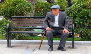 بازنشستگان تامین اجتماعی هدیه آخر سال می‌گیرند؟