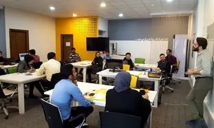آشنایی با شتابدهنده کسب و کار فردوسی در ۱۰ نکته
