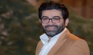 شایعه مهاجرت فرزاد حسنی بعد از مرگ آزاده نامداری