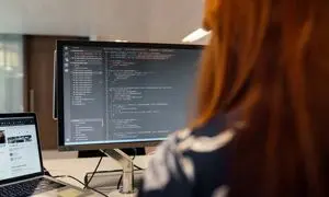 استخدام نیرو در شرکت شتابدهنده سنجیده
