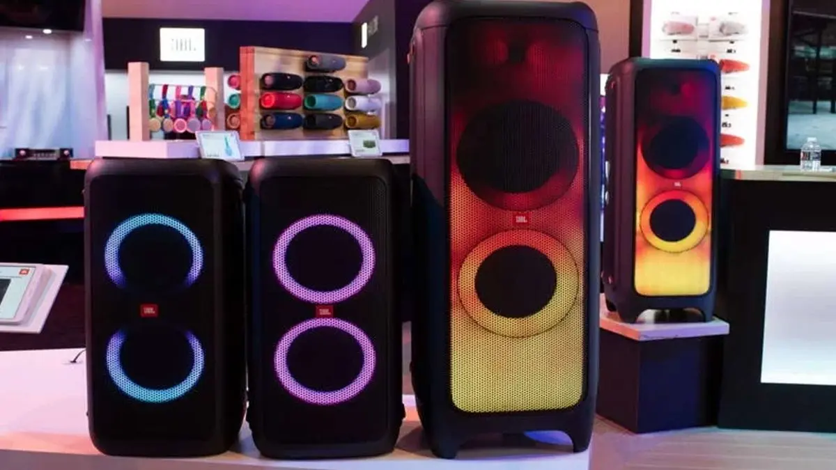 بهترین اسپیکر برای مهمانی کدام است؟ معرفی ۷ اسپیکر مناسب پارتی