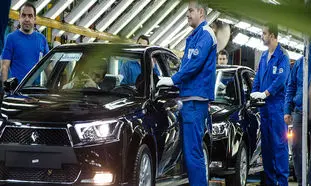 زمزمه پیش فروش ایران خودرو به مناسب عید فطر 1400