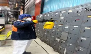 پارس خودرو با ضد عفونی خطوط تولید به استقبال سال نو رفت