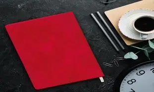 سررسید اروپایی یا وزیری؟ مقایسه کیفیت و ست مدیریتی مناسب برای هرکدام