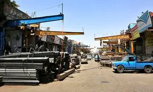 پیروزی کدام نامزد موج ارزانی به بازار آهن می‌آورد؟