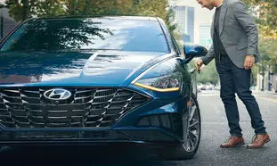 سیستم پارک از راه دور هیوندای سوناتا (ویدیو)