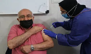 خبر خوش درباره واکسیناسیون کرونا افراد 65 سال به بالا