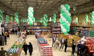 نخستین فروشگاه کَش‌اَند‌کَری ایران توسط فروشگاه زنجیره‌ای رفاه افتتاح شد