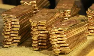 تب و تاب بازار طلا مدام بالاتر می‌رود