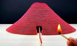 ویدیوی ساخت آتشفشان با 80 هزار چوب کبریت