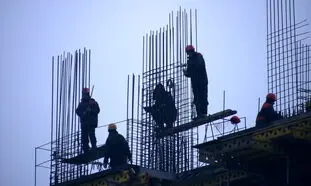 وام ۲میلیون تومانی برای کارگران ساختمانی
