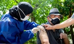 واکسیناسیون کرونای بالای 60 ساله ها با واکسن استرازنکا