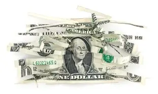 ارزش دلار در سطح جهانی کاهش یافت!