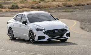 هیوندای سوناتا مدل 2021 با قیمت 600 میلیونی در بازار دوم شد