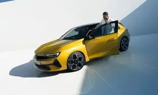 اپل آسترا 2022 با چهره‌ای جسورانه رونمایی شد (ویدیو)