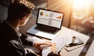 کوثر بهمن؛ شرکت سرمایه‌ای بورسی با سوددهی مناسب