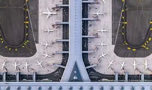 ابعاد واقعی بزرگترین فرودگاه دنیا که باید ببینید (ویدیو)