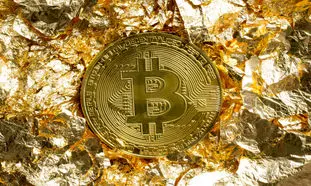 بیت کوین قله 100 هزار دلاری را تسخیر می‌کند؟!