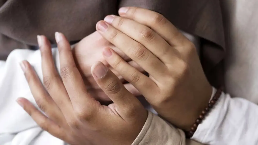 گروه ادمیرال به خانواده 100 زن زندانی کمک هزینه معیشتی اعطا کرد