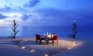 بالی یا مالدیو؟ کدام مقصد برای ماه‌عسل زوج های جوان مناسب‌تر است؟