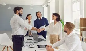 جشنواره یلدای ایران تلنت آغاز شد