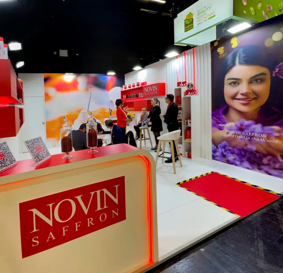 حضور پررنگ نوین زعفران در نمایشگاه بین المللی آنوگا 2025 آلمان