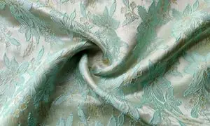 پارچه ژاکارد یا مخمل؟ مقایسه بهترین انتخاب‌ها برای مبلمان راحتی