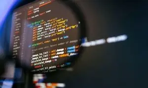 رویداد گلدن کد میلی با حضور برنامه‌نویسان جوان برگزار شد