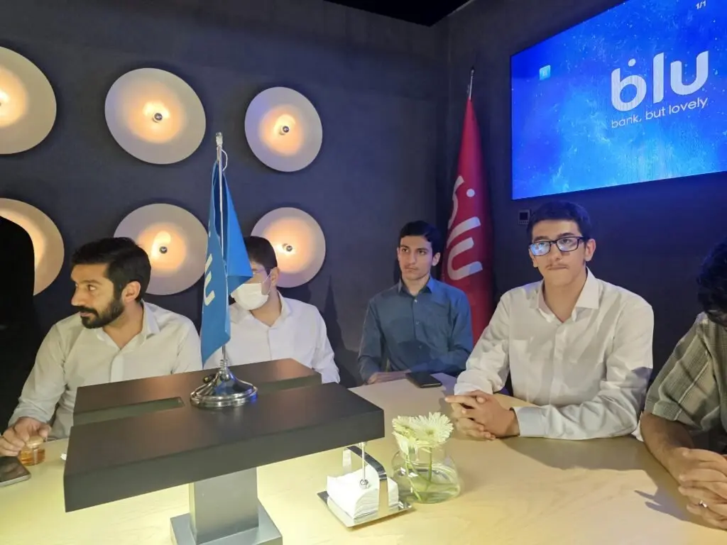 تقدیر بلوبانک از مدال آوران المپیاد جهانی نجوم و اخترفیزیک