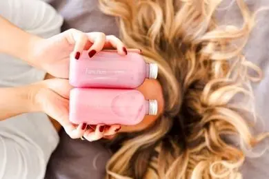 چطور شامپو و نرم‌کننده درست، موهای شما را در ۷ روز متحول می‌کند؟