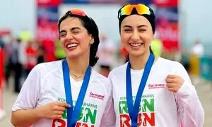 حمایت فرمند از دختران دونده در ماراتن کیش