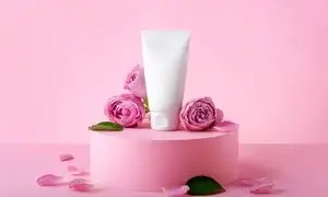۳ کرم دست عطری که دستان شما را خوشبو می‌کند