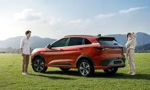 رونمایی از SR6؛ ترکیب قدرت توربو و رفاه مدرن
