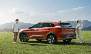 رونمایی از SR6؛ ترکیب قدرت توربو و رفاه مدرن