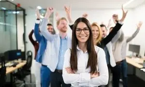 مهاجرت کاری به کدام کشور آسان تر است؟ آلمان یا کانادا؟