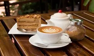 کافه نشینی سبک زندگی نسل جدید