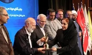 مبین‌نت تندیس زرین ملی و اعتبارنامه تعهد به مسئولیت اجتماعی را کسب کرد 