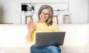 مشاوره آنلاین پزشکی؛ راهکاری برای کاهش استرس و اضطراب بیماران 